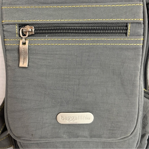 Baggallini Gray Crossbody Bag multi compartment travel - Picture 2 of 8